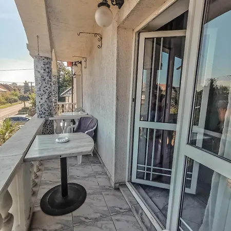 Kristaly 아파트호텔 Hévíz