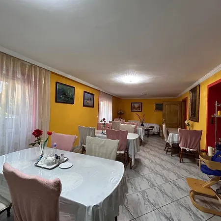 아파트호텔 Kristaly