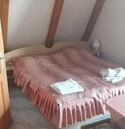 Kristaly 公寓式酒店 Hévíz