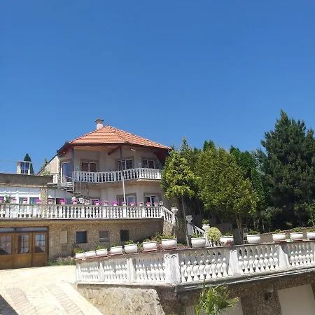 Kristaly Aparthotel Heviz
