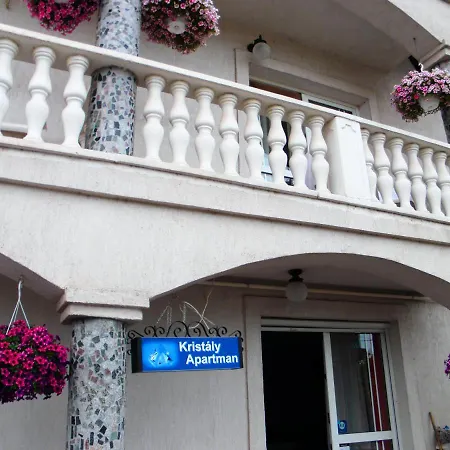 Kristaly Aparthotel *