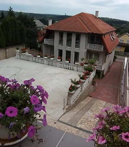 Kristály Apart-hotel